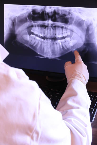 Best Orthodontic Emergency Dentist in Deerfield, MI